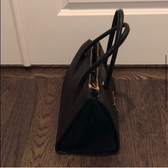 Black Valentino Bag - Picture 5 of 8